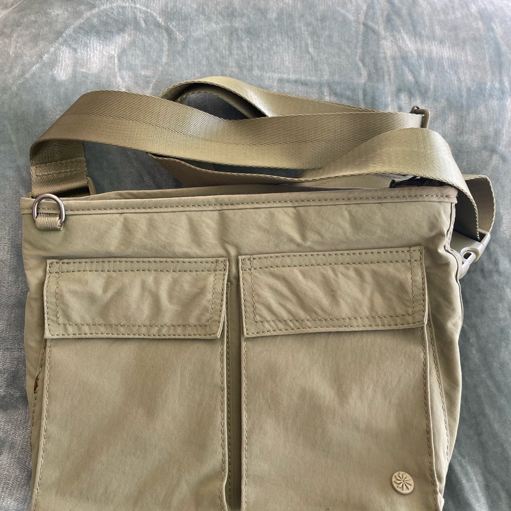 Athleta Sage Crossbody Bag